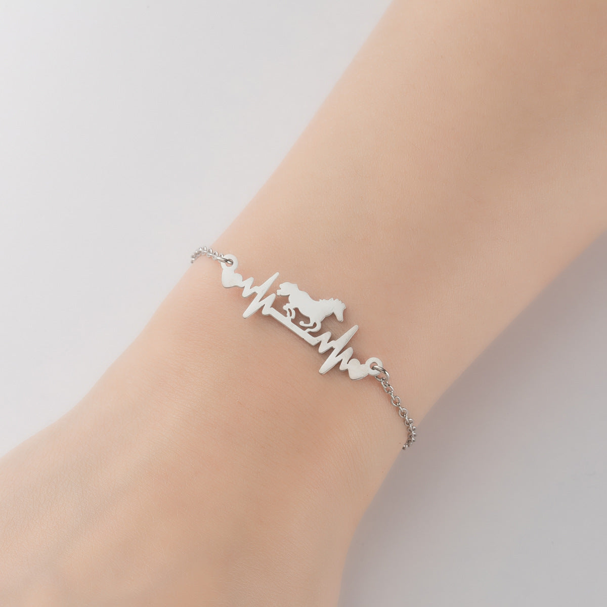 Women's Fashion All-match Love Jump Lightning Bracelet